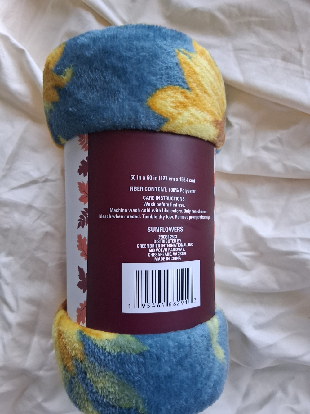 FREE WITH $20 PURCHASE  Printed Fleece Throw Blanket -  Sunflower - Picture 2 of 2
